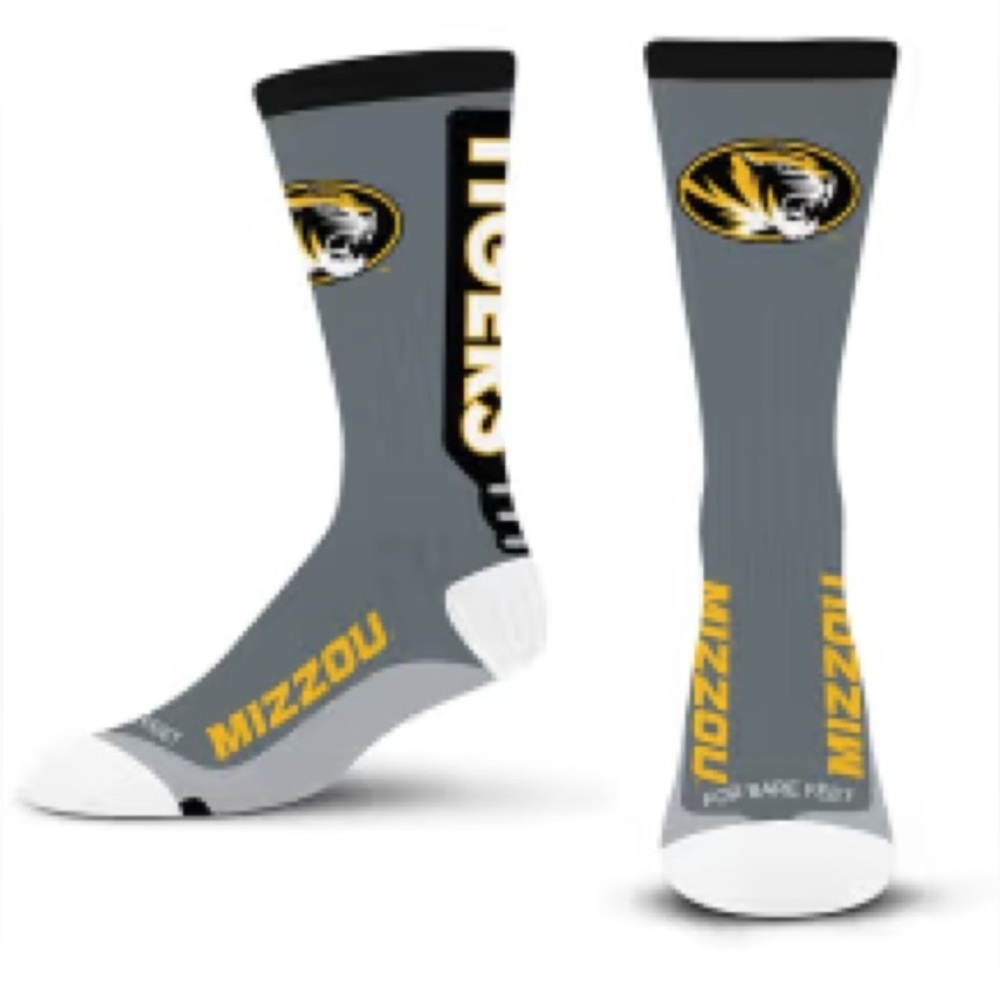 FOR BARE FEET MISSOURI‎ TIGERS SOCKS NWT Size Large